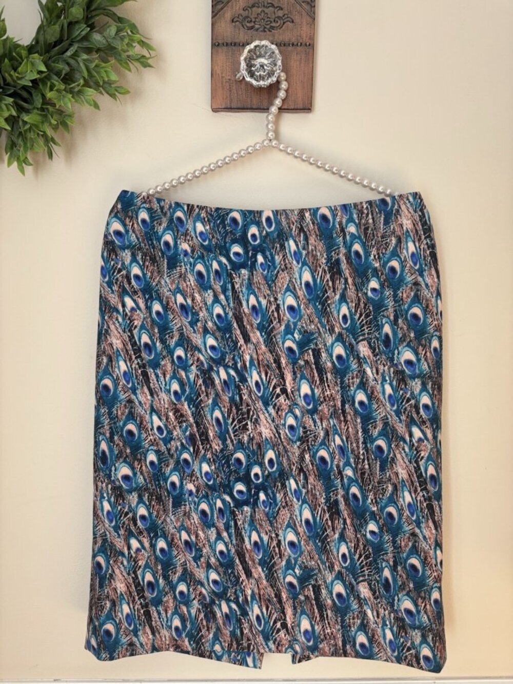 Talbots Womens Size 8 Peacock Print Pencil Skirt Blue Green